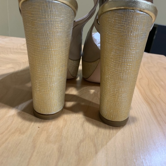 Blue Velcro Strap Heels (Pumps) - OYSBY London EUR Size 37 US Size 6.5 (NWOT) - Picture 10 of 16